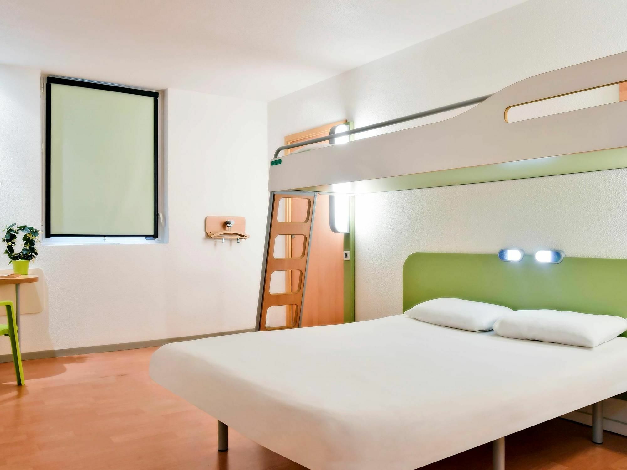 Ibis Budget Saint-Quentin Centre Gare Luaran gambar